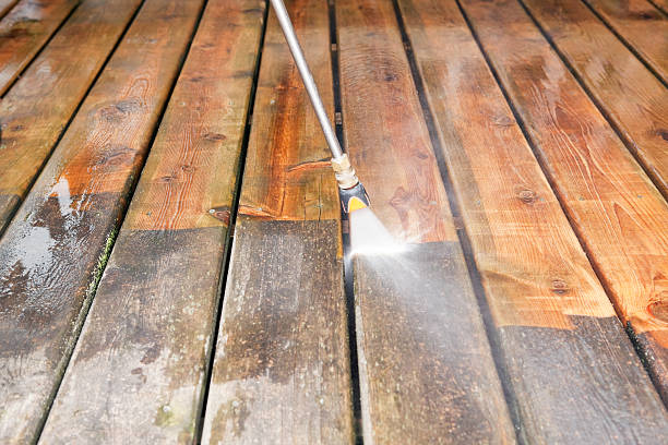 Best Pool Deck Cleaning  in Edgemoor, DE